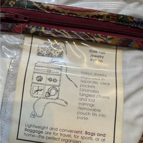 🌺 Vintage NWT Jewelry Roll Up Travel Organizer Floral Quilted Bag Storage 🌺 - Picture 2 of 6